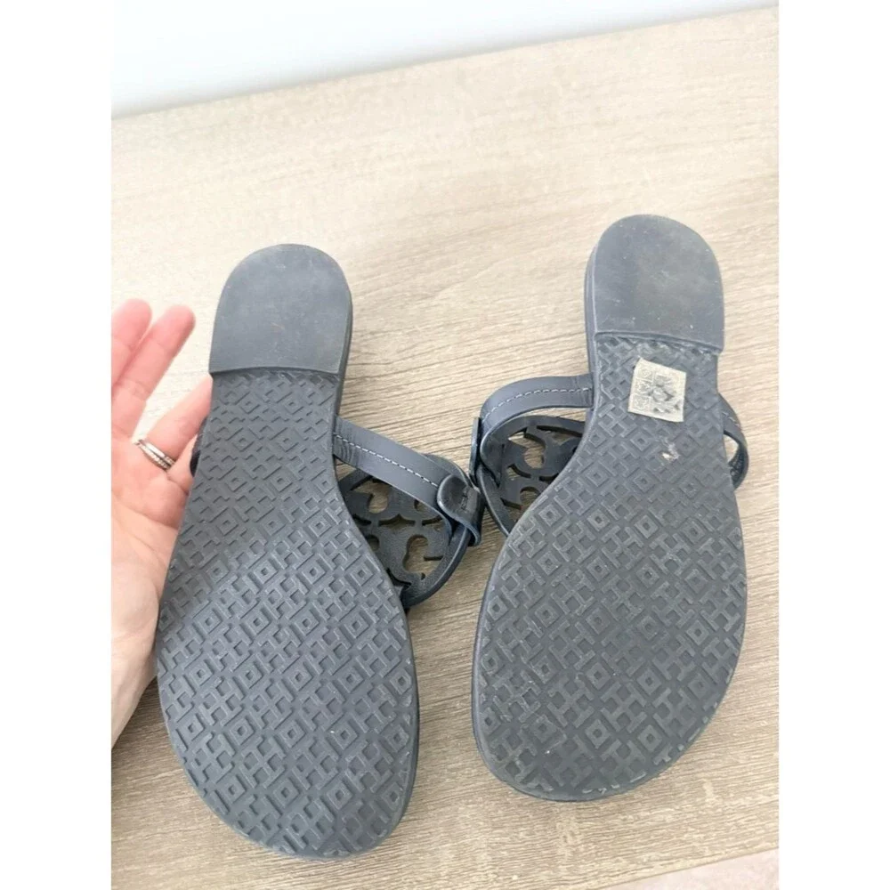 Tory Burch Navy & Silver Miller Logo Thong Sandals Size 6.5 EUC